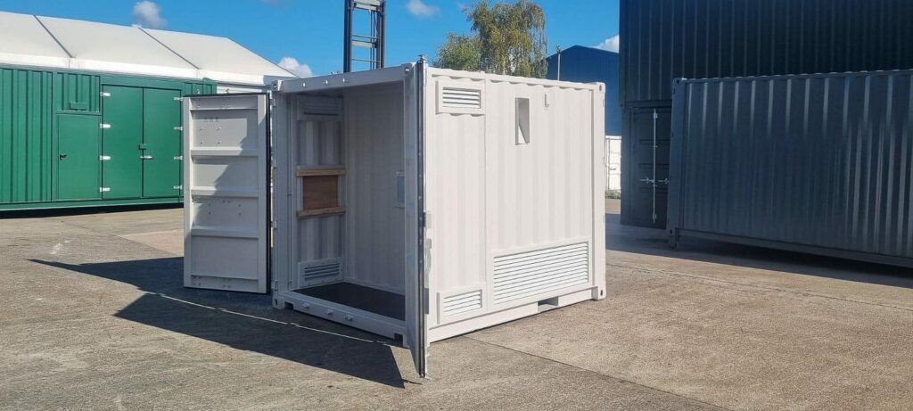 Custom Tunnel Container 1