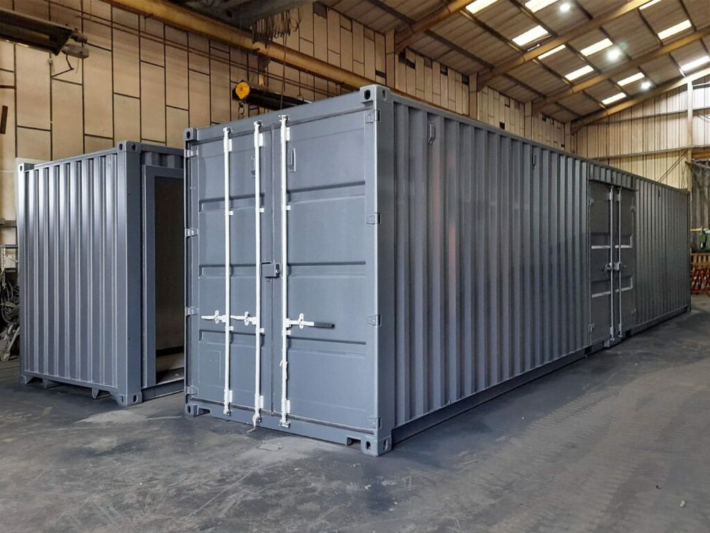 Durable Workshop Container with Open Layout 2